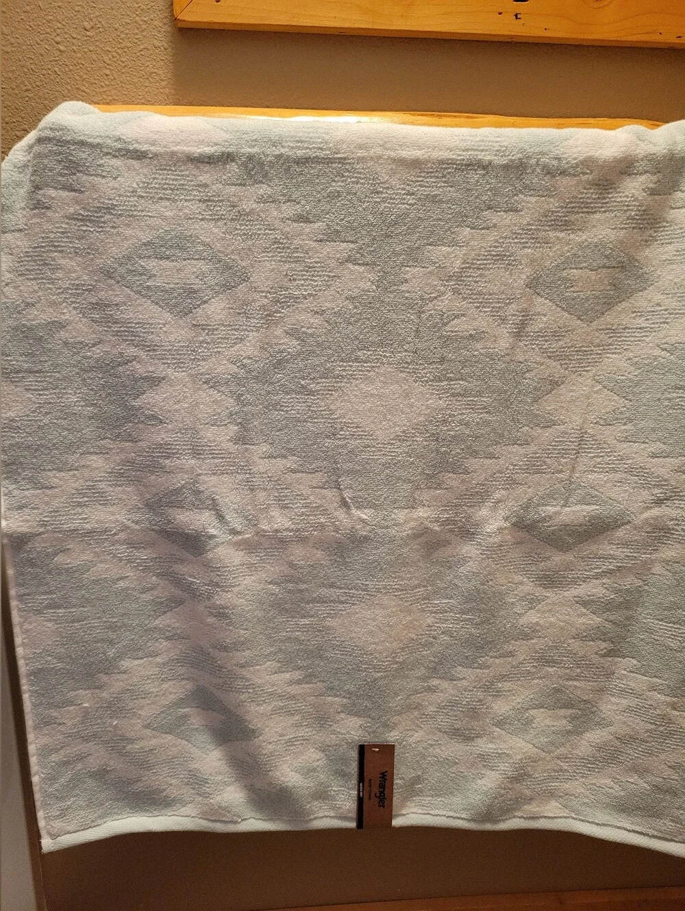NEW Wrangler Canyon Ranch Blue Mint & White 1 Set Of 2 Hand Towels 2 Bath‎ Towel